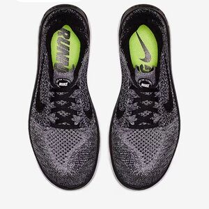 Nike Free Run Flyknit 2018. Size 6.
